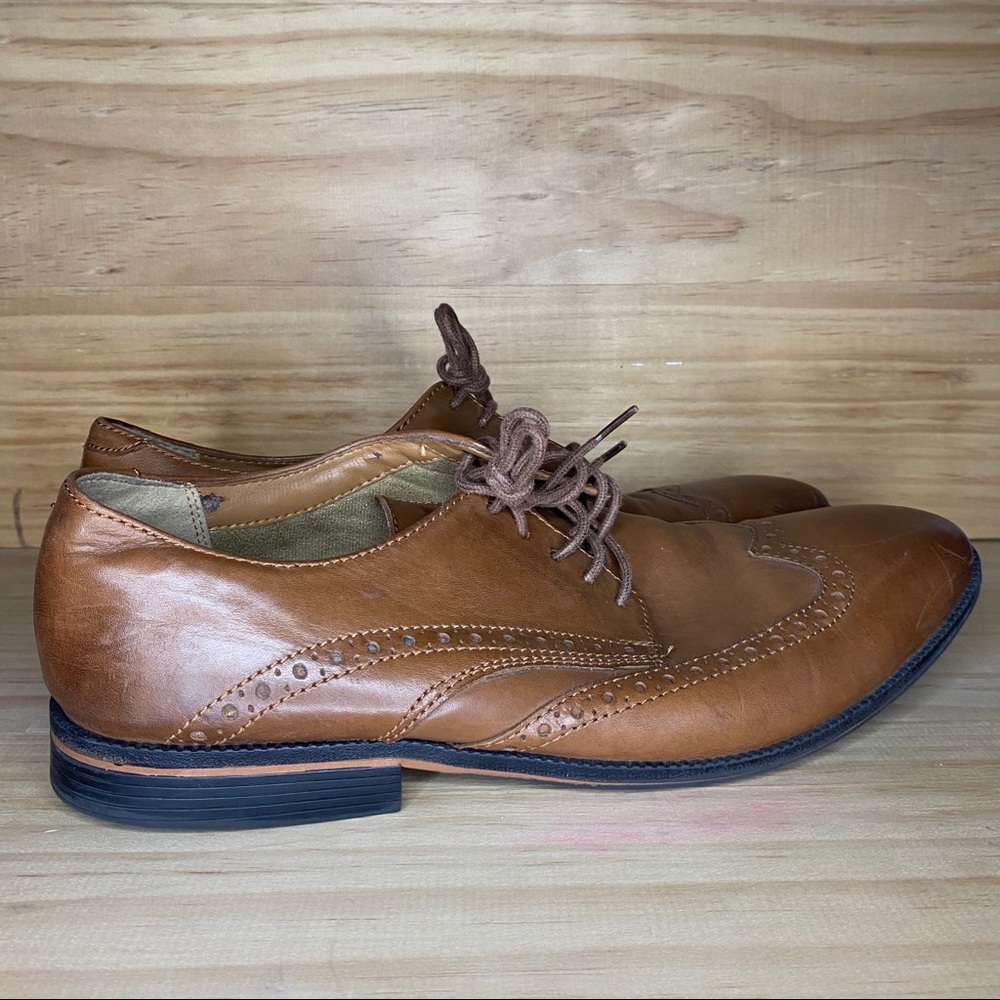 USED Men’s Bostonian dress shoes size 11